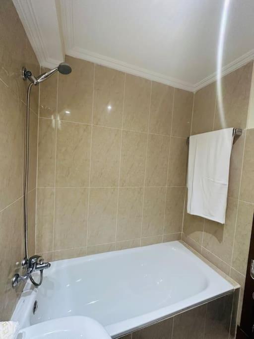 Apartamento Vacacional Achakar Playa&Piscina! Tanger Luaran gambar