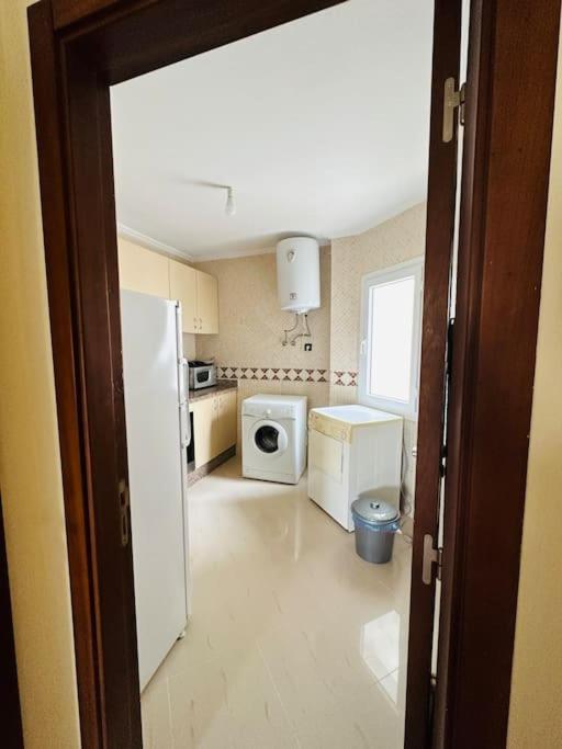 Apartamento Vacacional Achakar Playa&Piscina! Tanger Luaran gambar